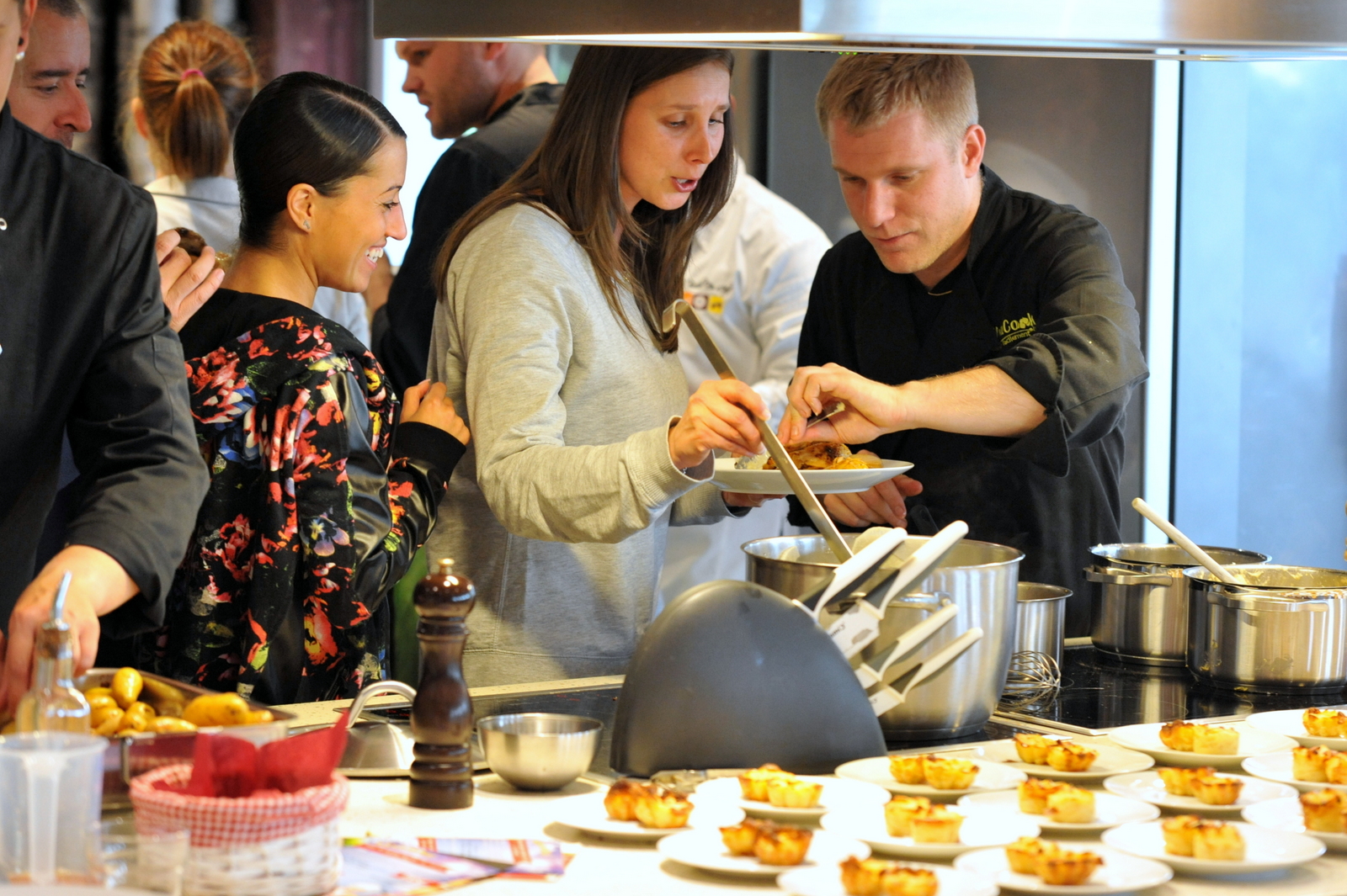 Team-cooking Vivacook